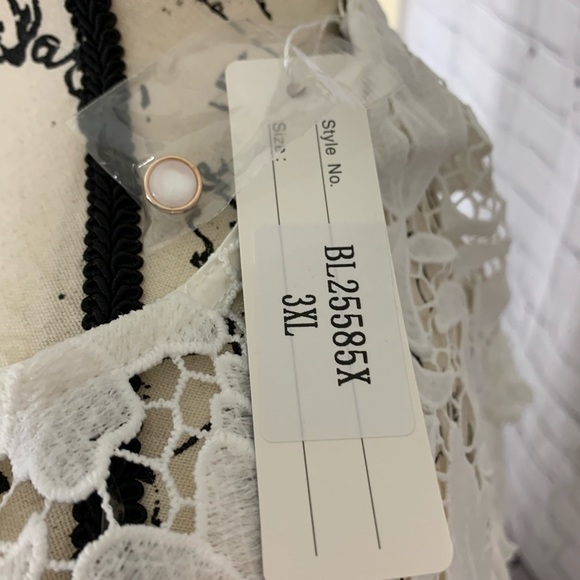 Beautiful White Lace 3X Plus Size Blouse - NWT - Picture 4 of 5
